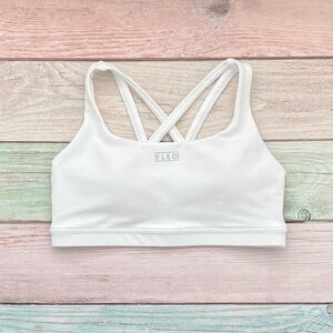 Fleo White Isla Bra